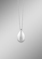 Eleganter Anhänger mit synth. Zirkonia 