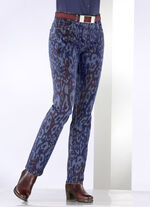 Jeans mit angesagter Tierfelldessinierung 