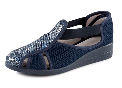 Slipper mit luftigen Durchbr&uuml;chen 