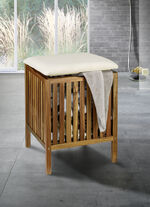 Massiver Badhocker aus Akazienholz mit Wäschebehälter 