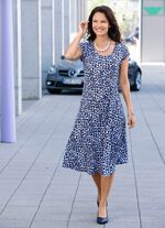 Kleid mit raffinierter Knotenoptik 