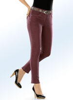 Magic-Jeans mit toller Nietenzier sowie angesagtem Fransensaum BROMBEER