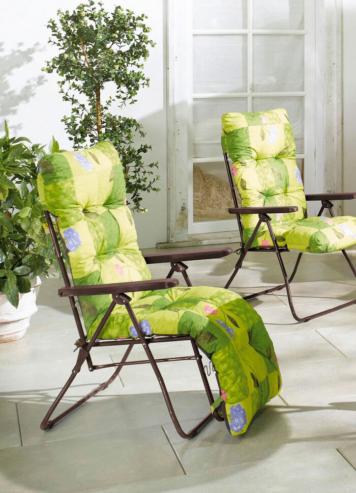 Gartenmöbel mit lackiertem Stahlrohrgestell und Federbespannung 