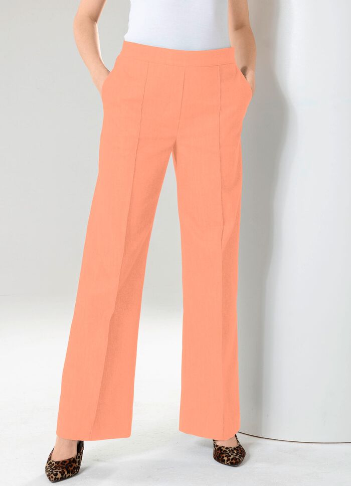 Jeans mit leicht ausgestellter Beinweite 