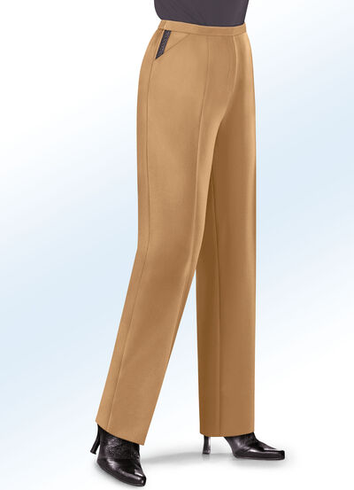 Hose mit leicht ausgestellter Fußweite 