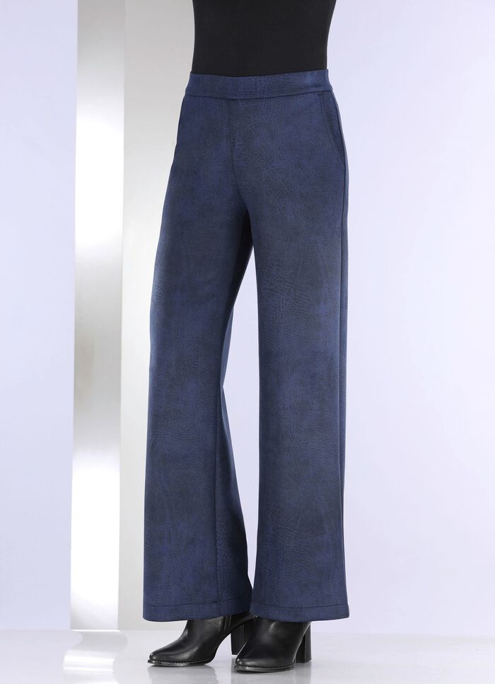 Hose in bequemer Weite 