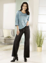 Shirt mit silberfarbenen Zierplättchen 