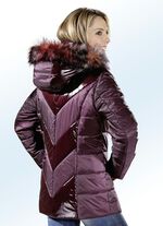Jacke in trendgenauem Materialmix mit Lackoptik 