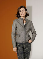 Blazer mit dezenter Nietenzer 