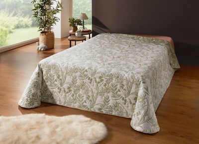 Tagesdecke und Kissenbez&uuml;ge mit Gr&auml;ser-Dessin 