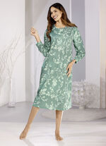 Nachthemd, wadenlang mit kn&ouml;pfbaren B&uuml;ndchenabschl&uuml;ssen  