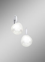 Entzückende Ohrringe mit Süßwasser-Zuchtperlen 