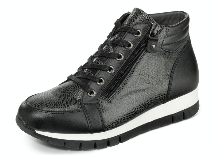 Bootie mit gl&auml;nzender Pr&auml;gung SCHWARZ