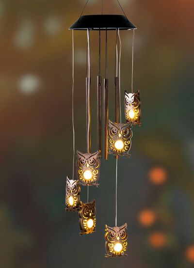 Solar-Windspiel mit Eulen 