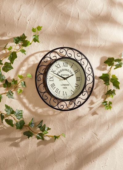 Funk-Wanduhr mit Metallgeh&auml;use 