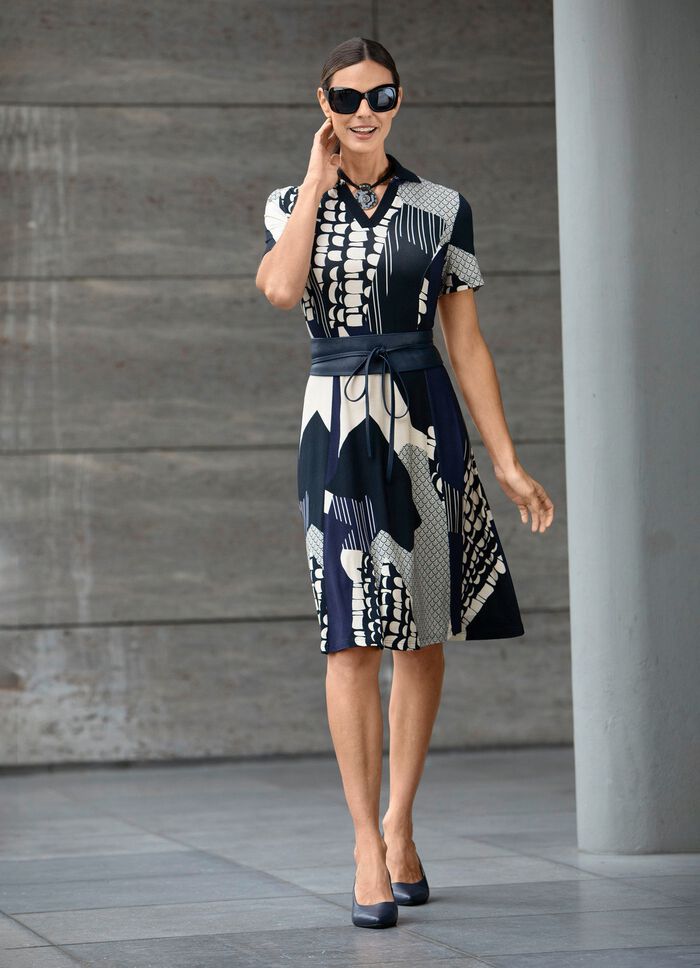 Kleid mit Polokragen 