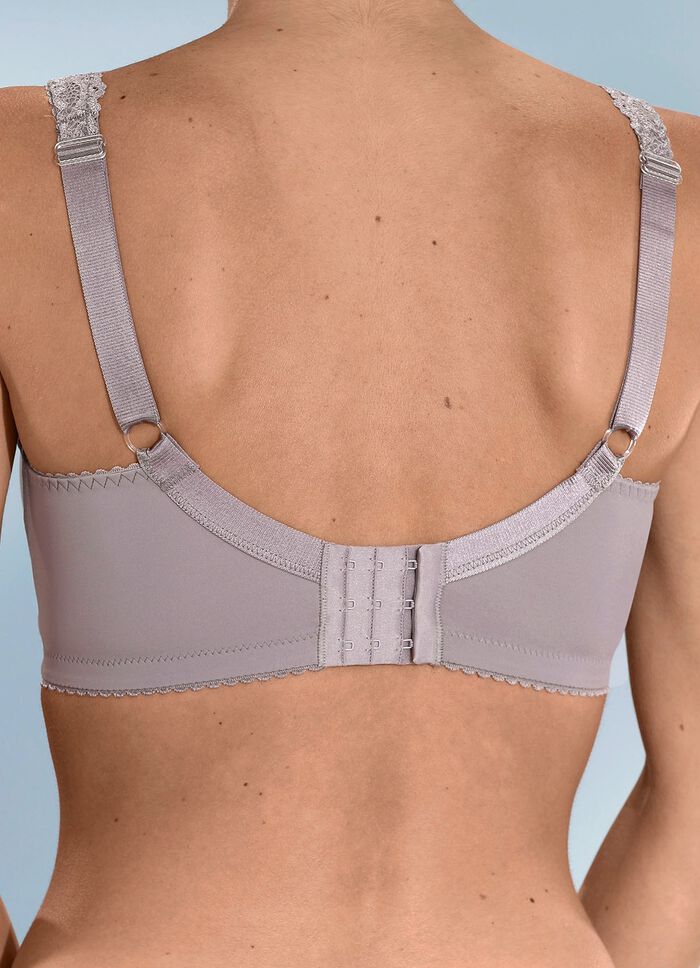 BH mit elastischer Spitze im Vorderteil 