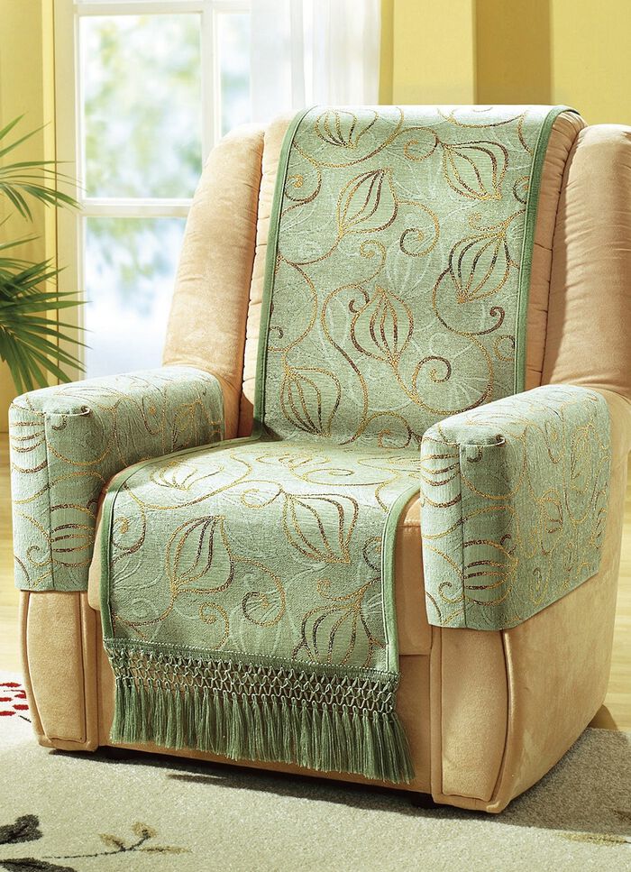 Schoner und &Uuml;berw&uuml;rfe verschiedene Ausf&uuml;hrungen BRAUN