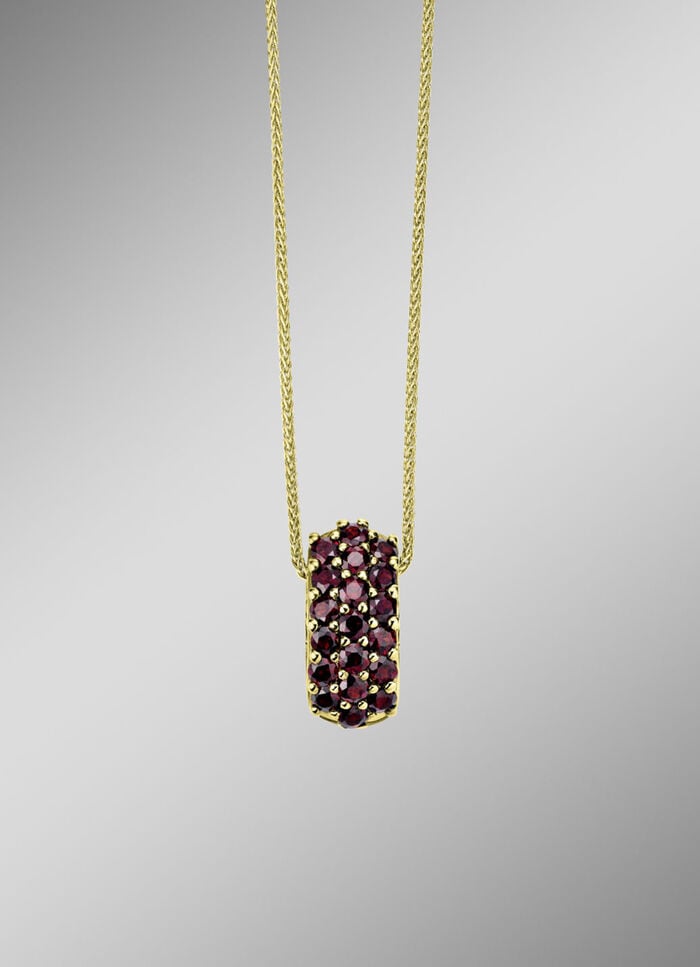 Vergoldeter Anhänger mit Granat 