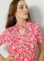 Shirt mit modischem Cut-Out 