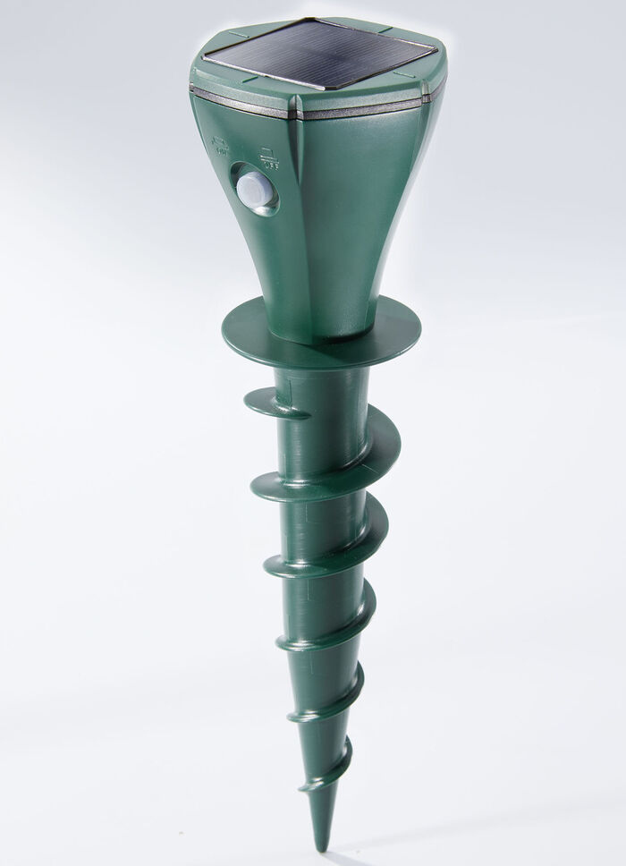 Maulwurfvertreiber mit Erdbohrer 