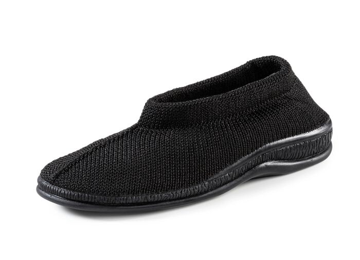 Slipper aus elastischem Strickmaterial 