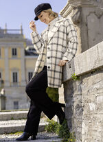 Hose in modischer Weite SCHWARZ