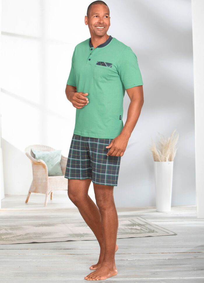 Shorty mit Knopfleiste 