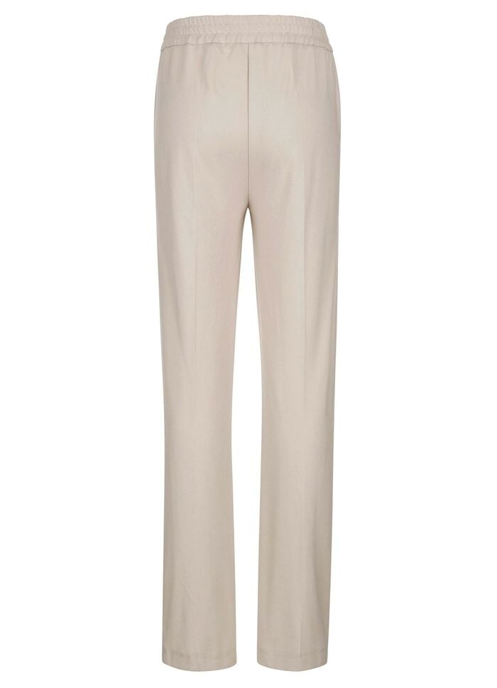 Hose mit B&uuml;gelfalten 