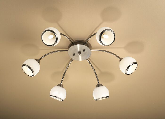 LED-Leuchten mit Gestell aus lackiertem Eisen CHROM