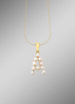 Personalisierte Eleganz: Buchstaben-Anh&auml;nger mit S&uuml;&szlig;wasser-Zuchtperlen 