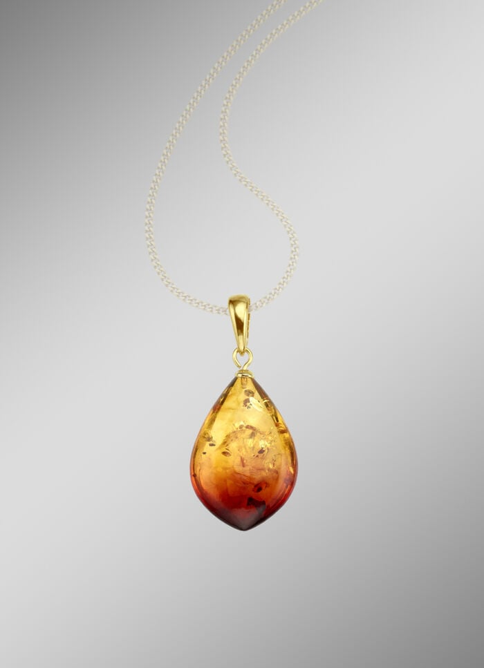 Anhänger mit echtem Bernstein 