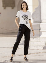 Shirt mit Flatlocknaht am Halsausschnitt 