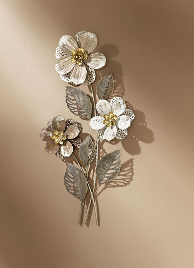 Wanddekoration aus Metall 