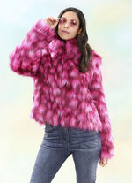 Kurzjacke mit hohem Kuschelfaktor 