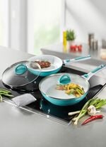 Pfannen-Set mit abnehmbaren Silikongriffe 