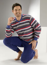 Schlafanzug mit B&uuml;ndchenabschl&uuml;ssen, V-Ausschnitt und garngef&auml;rbtem Ringeldessin 