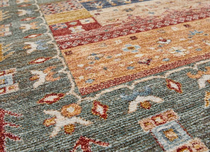 Br&uuml;cken und Teppiche mit Textil-R&uuml;ckseite 