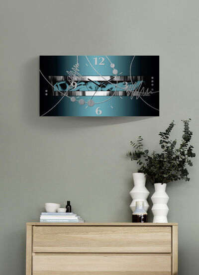 Moderne Wanduhr aus Aluminium 