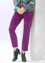 Hose in aktueller Kn&ouml;chell&auml;nge 