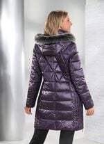 Kurzmantel mit Längssteppung seitlich 