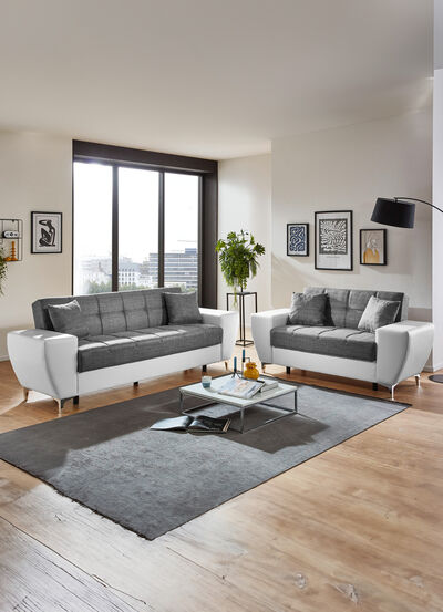 Frei im Raum aufstellbare Polstermöbel mit Bettkasten und Liegefunktion 