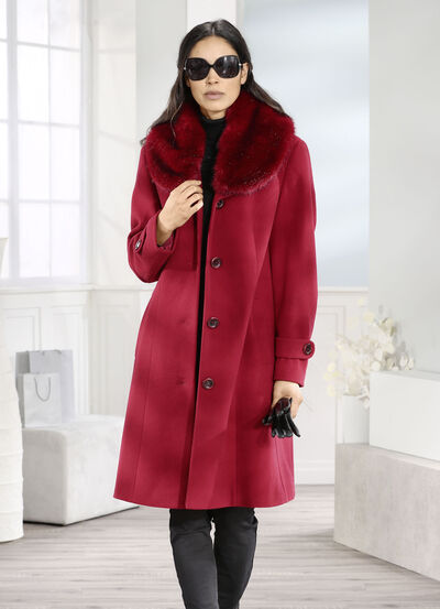 Mantel mit Taillenriegel im Rückteil 