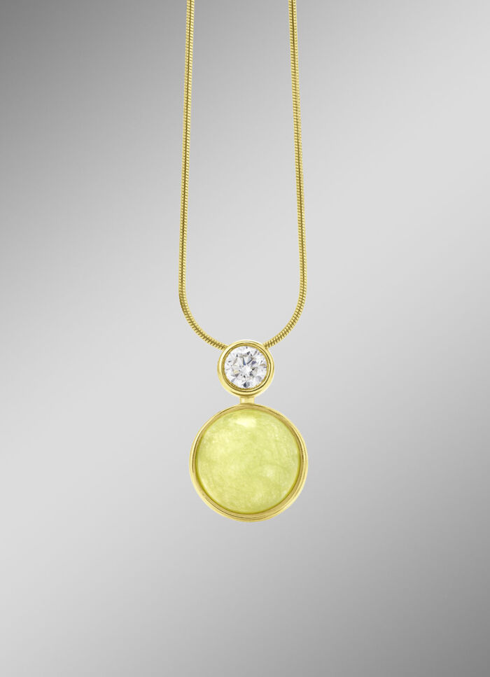 Grüne Pracht in edlem Design: Anhänger mit echt Aventurin 