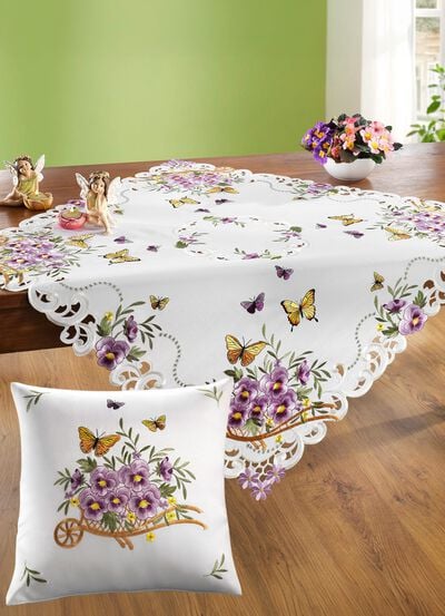 Fr&uuml;hlingshafte Tisch- und Raumdekoration 