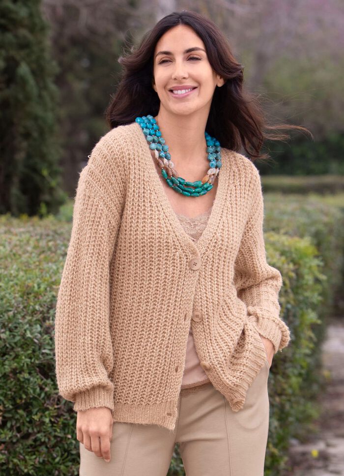 Strickjacke mit Paillettengarn 