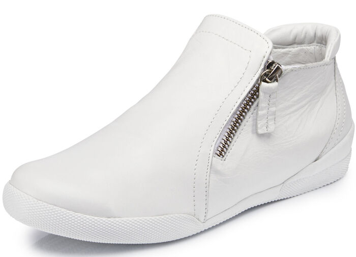 Andrea Conti, sportliche Damen-Boots, mit herausnehmbarem Fu&szlig;bett WEISS