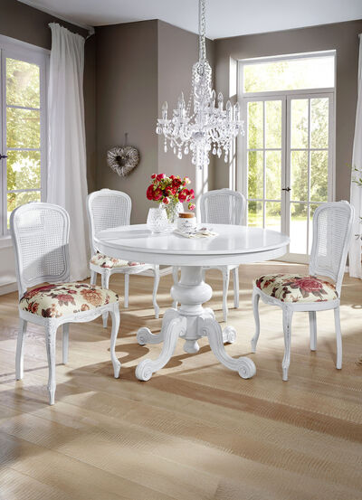 Esszimmer-Möbel im Landhausstil 