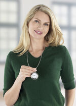 Echte Taschenuhr mit praktischer Pillendose 