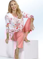 Schlafanzug mit tollem Druck und gebogten Abschlüssen 